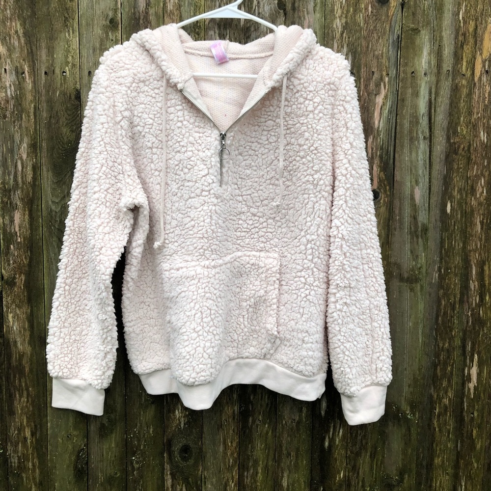 NOBO(no boundaries) cream fuzzy hoodie